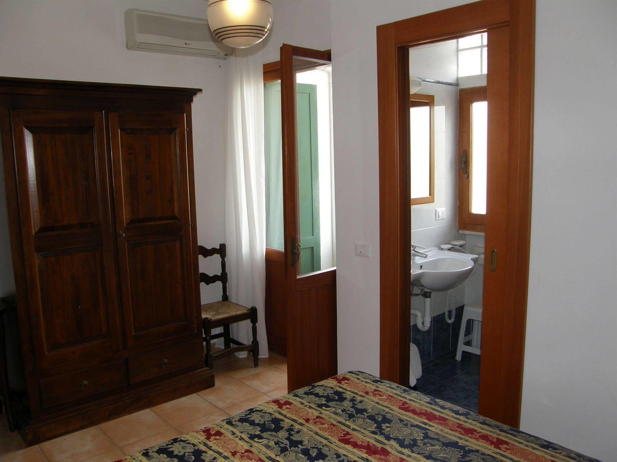 Hotel Villa Cristina Isola D'Elba Esterno foto