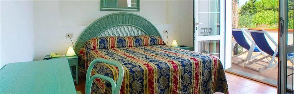 Hotel Villa Cristina Isola D'Elba Esterno foto